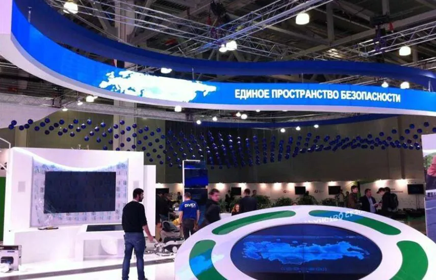 Гибкий светодиодный экран